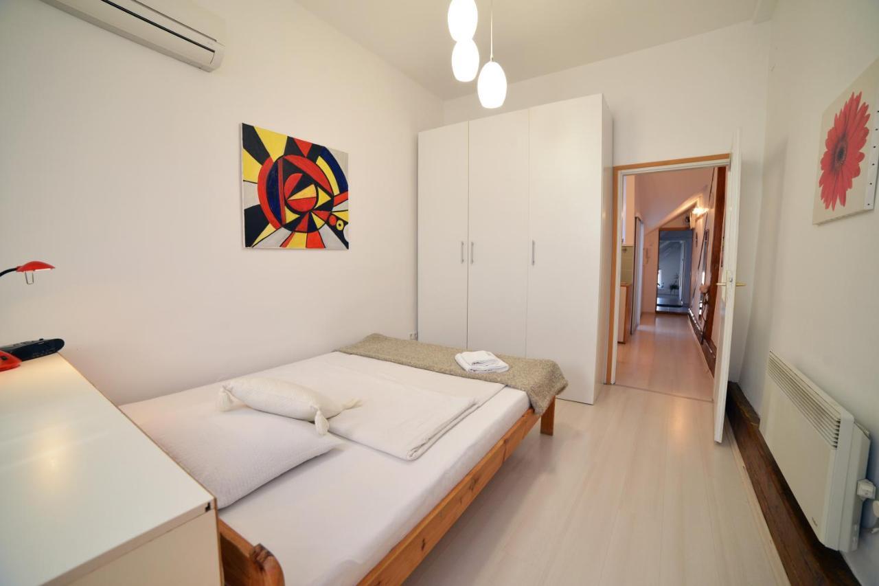Studio Apartment White Загреб Екстериор снимка