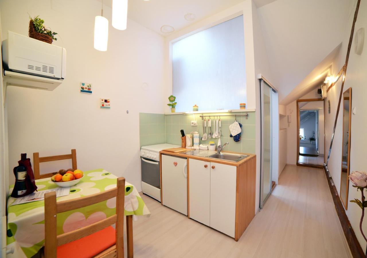 Studio Apartment White Загреб Екстериор снимка